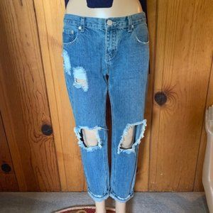 Super down Distressed Boyfriend Jeans